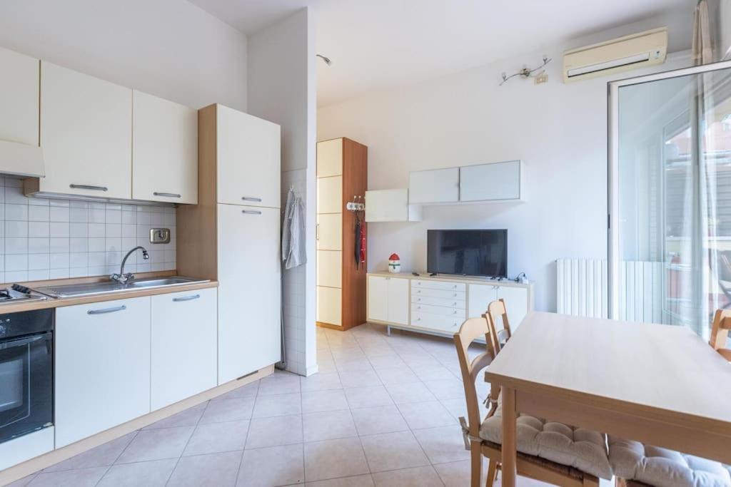 Tiarini 14 Apartment Bologna Luaran gambar