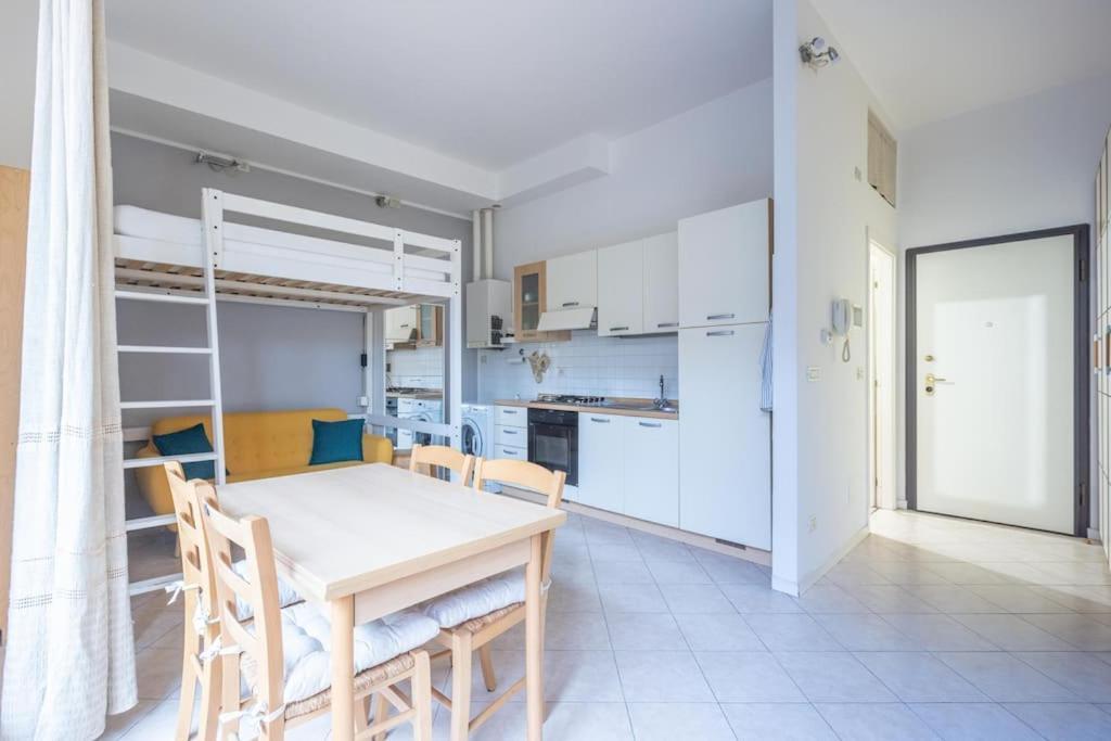 Tiarini 14 Apartment Bologna Luaran gambar